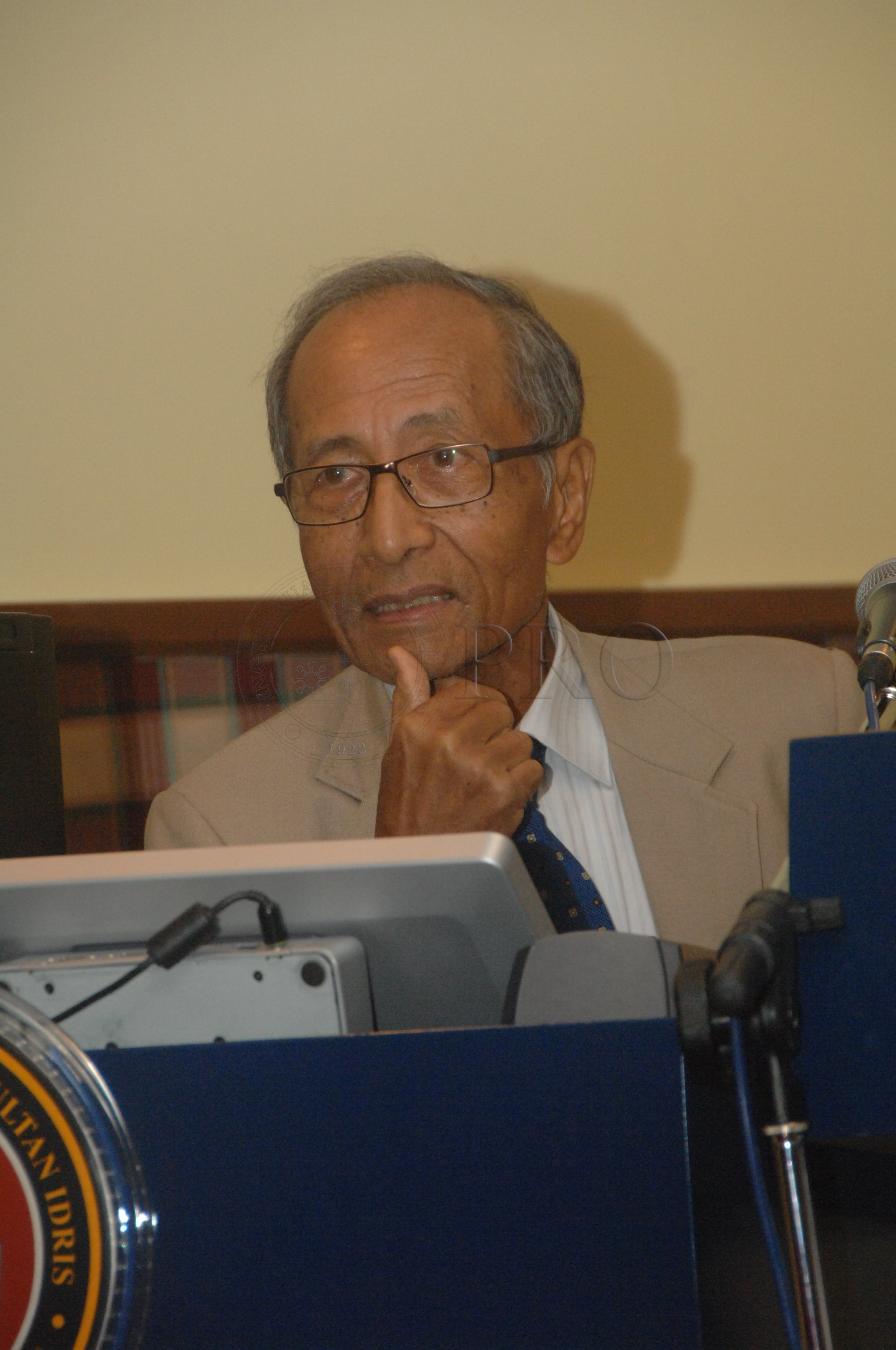 PRO 14 34 WACANA FBA 0136